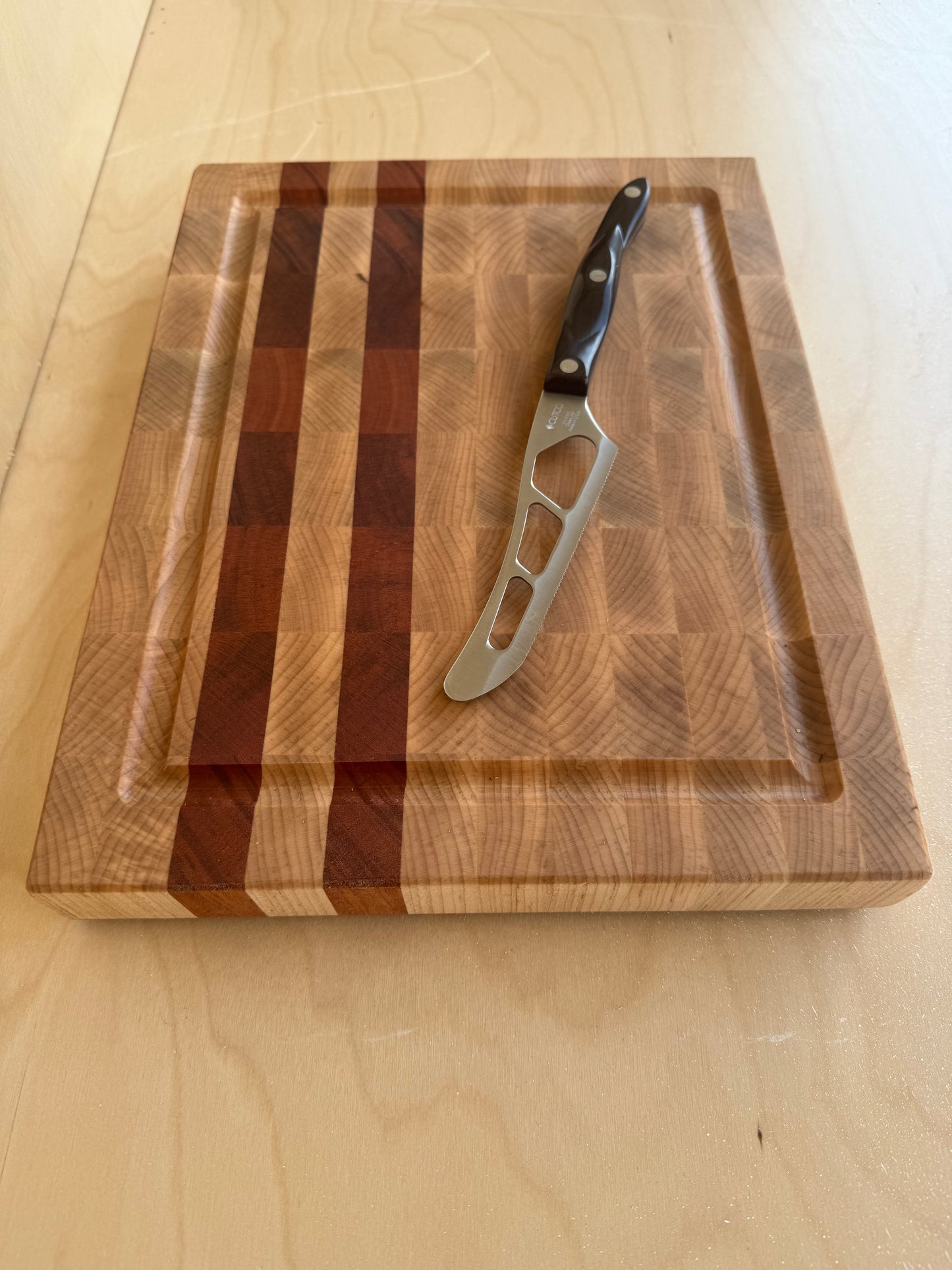 Maple & Sapele Endgrain Cutting Board 11x14x1.5" W/ Juice Groove