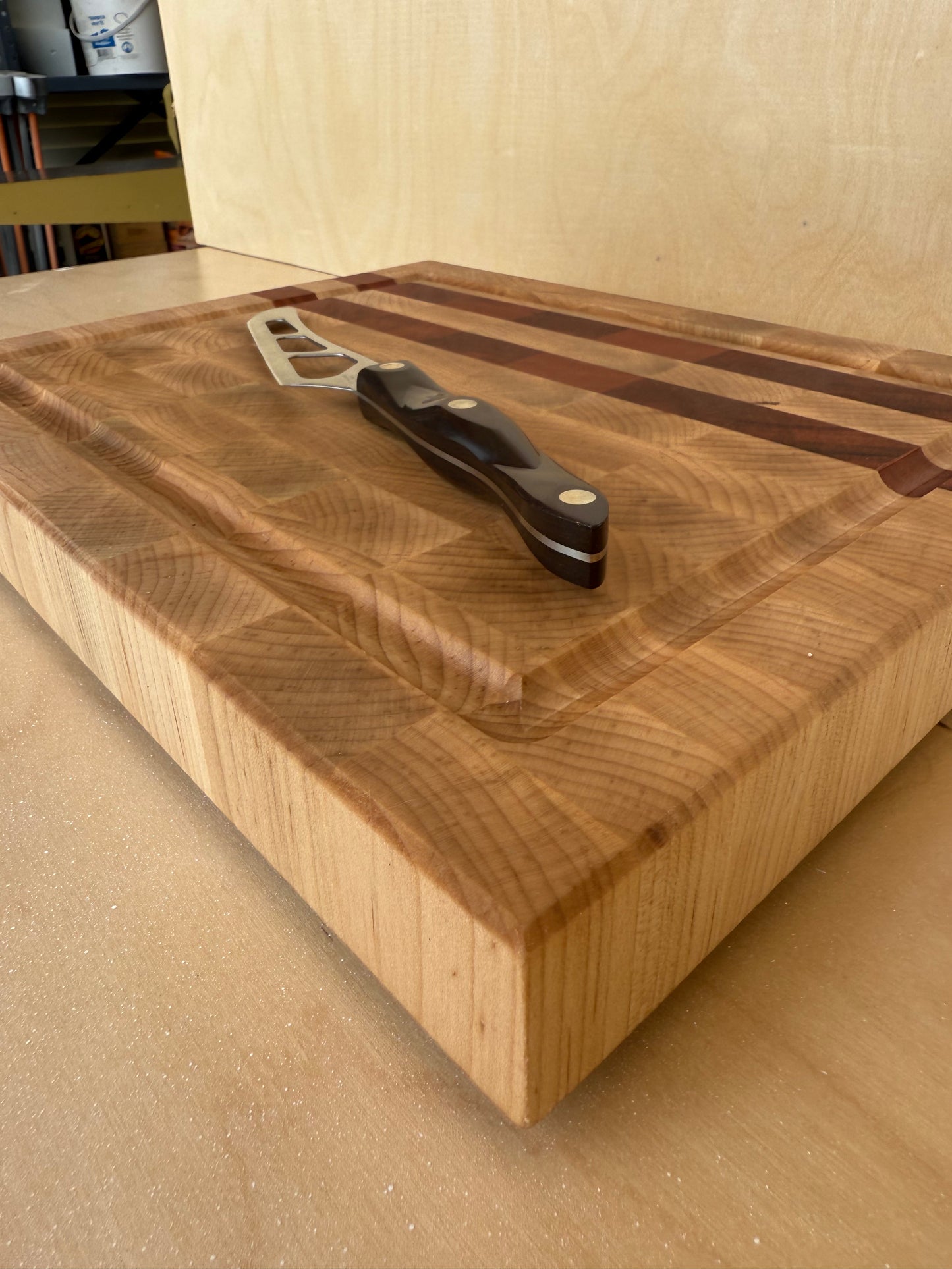 Maple & Sapele Endgrain Cutting Board 11x14x1.5" W/ Juice Groove