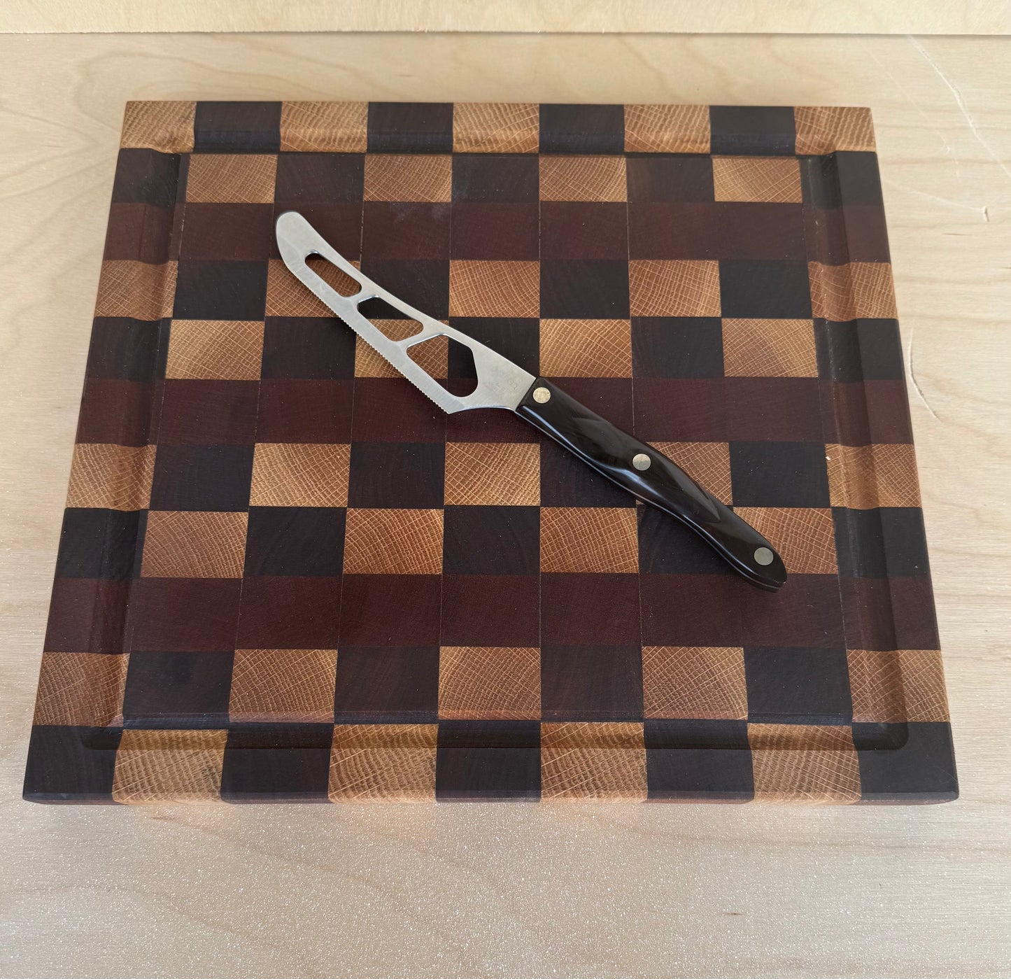 Walnut/Sapele/White Oak Endgrain Cutting Board 12.5 x 13.5 x 1 "  w/ Juice Groove