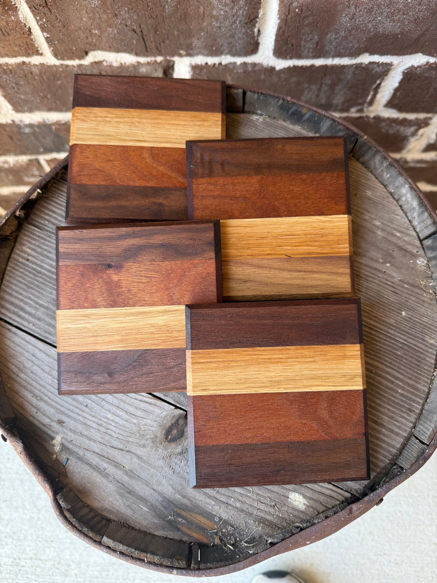 Set of 4 Coasters Walnut, Cherry and Ash
